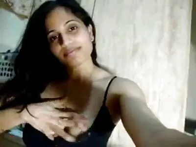 Агент розважається з seks porno mama чудовою брюнеткою